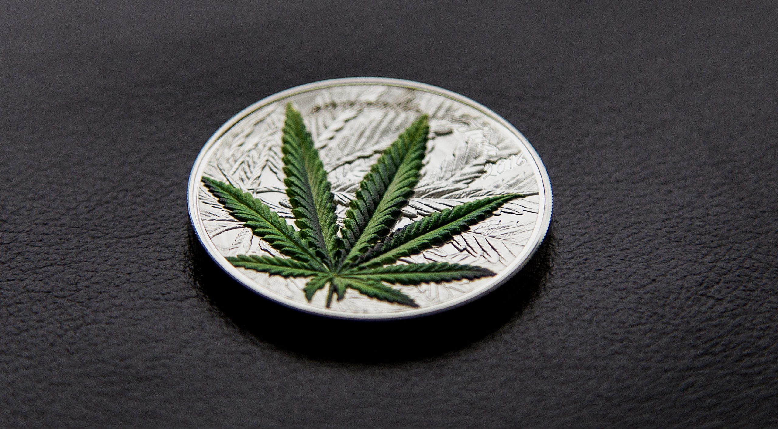 Cannabis Sativa High Relief - NumisCollect Coin Wholesale