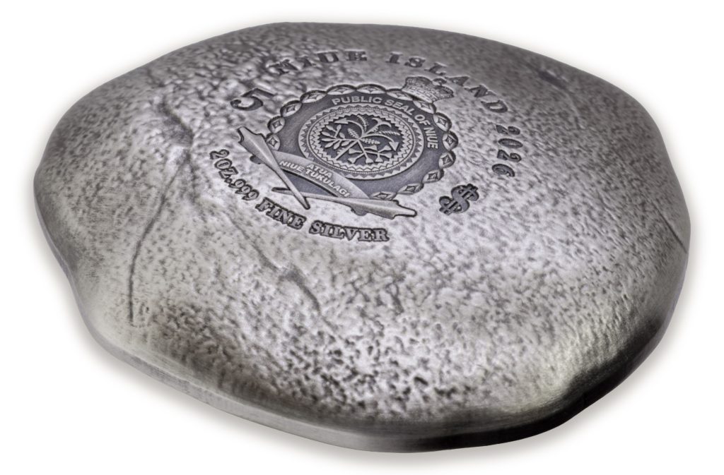 Ammonite - Fossil 3D Series UHR Shaped Niue Island 2026 2oz pure silver coin